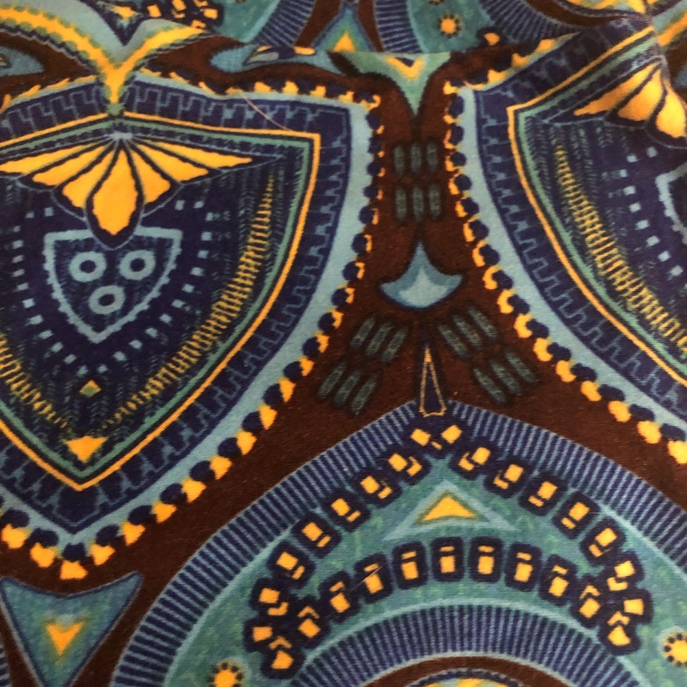 LuLaRoe OS - Picture 3 of 4